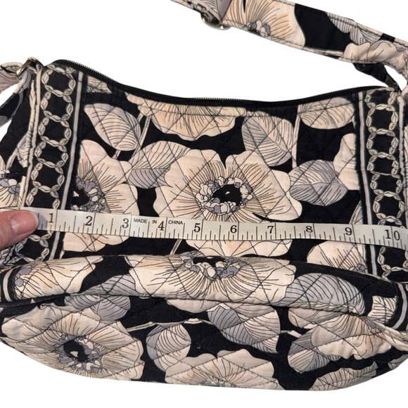 Vera Bradley Quilted Floral Shoulder Bag Black Cream 10x8 Zip Pocket - Picture 6 of 10